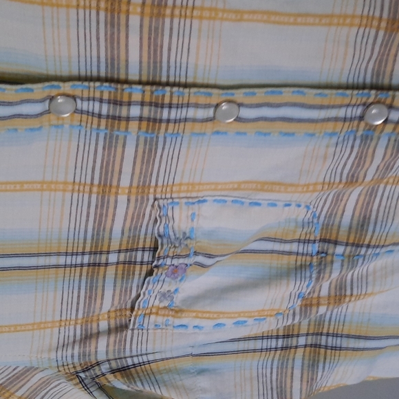 XS Kuhl Plaid Shirt - Picture 2 of 5